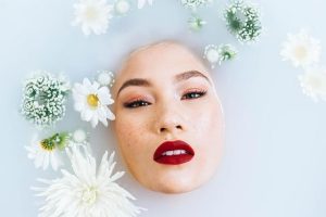 Kozmetika Tips: Easy Seasonal Skincare Adjustments