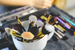 Your Guide to Seasonal Makeup with Kozmetika Products