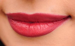 Your Best Lip Care Routine Before Kozmetika Makeup