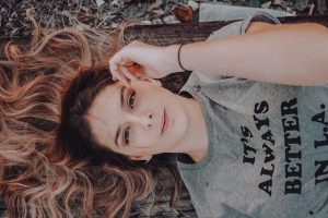 Kozmetika Tips for Maintaining Lush, Long Hair